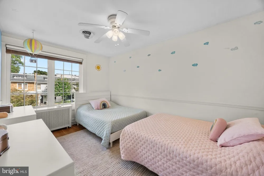 1930 37TH STREET NW Washington, DC 20007