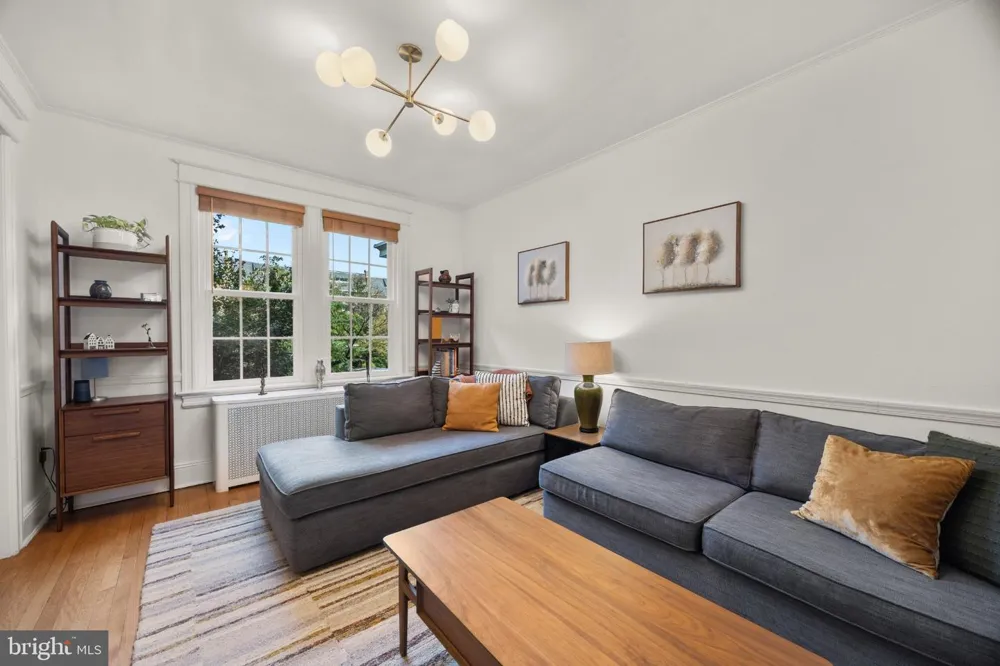 1930 37TH STREET NW Washington, DC 20007