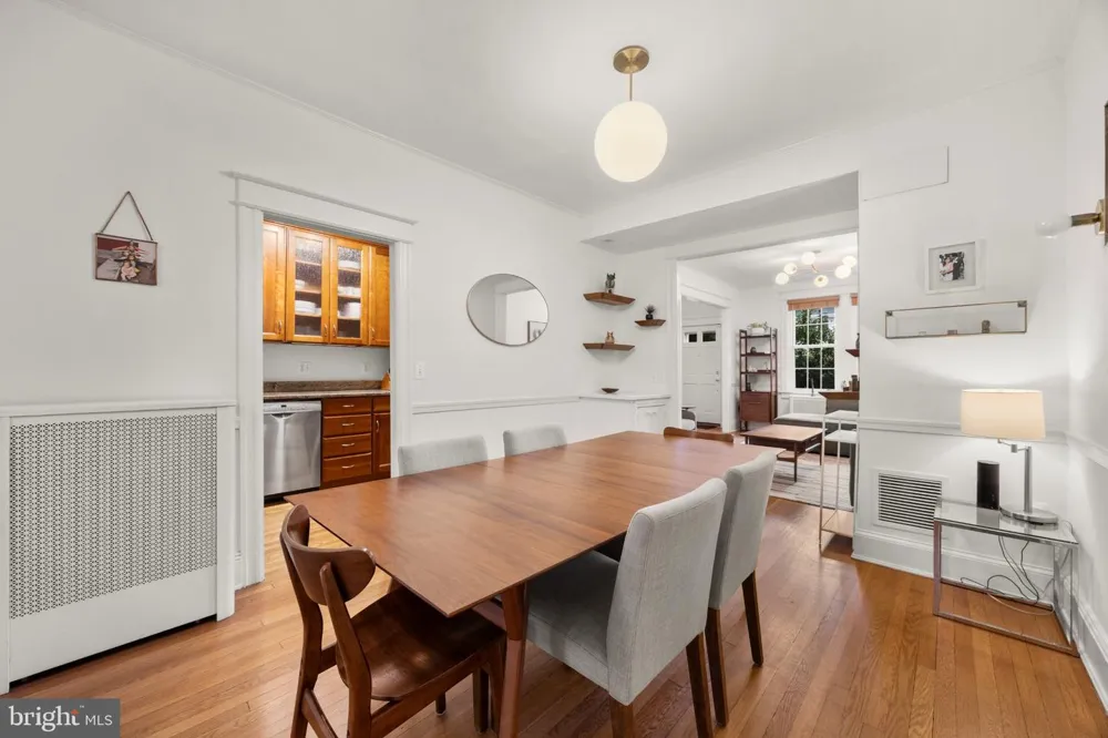 1930 37TH STREET NW Washington, DC 20007