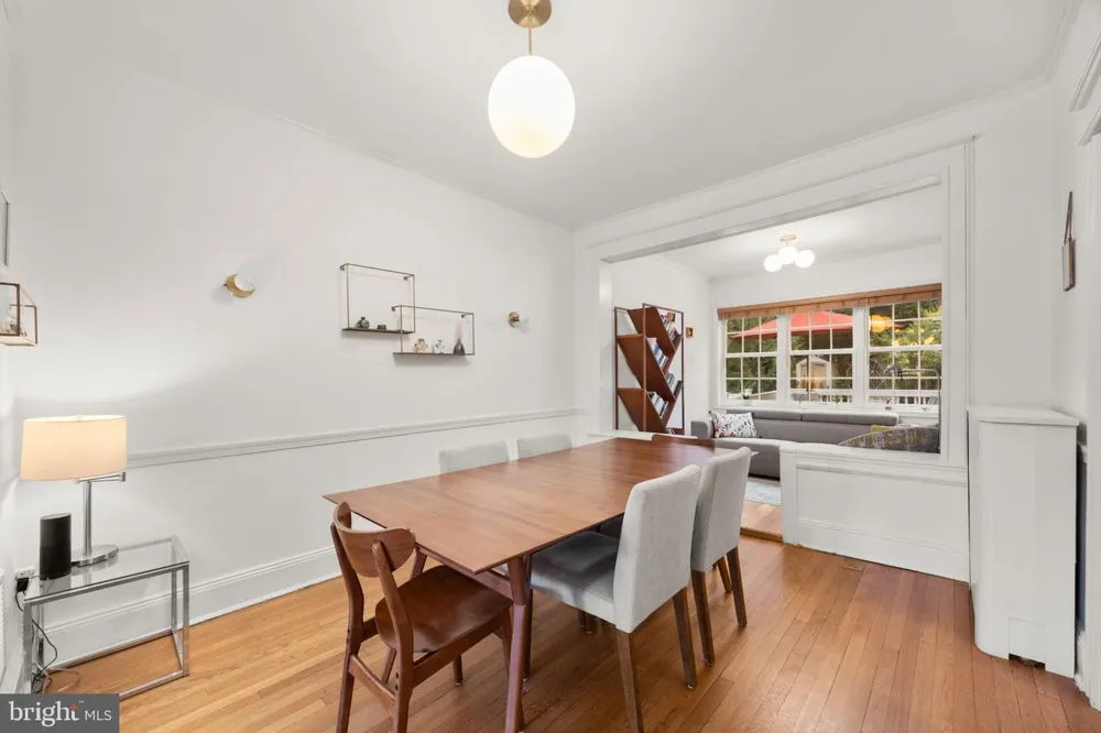1930 37TH STREET NW Washington, DC 20007