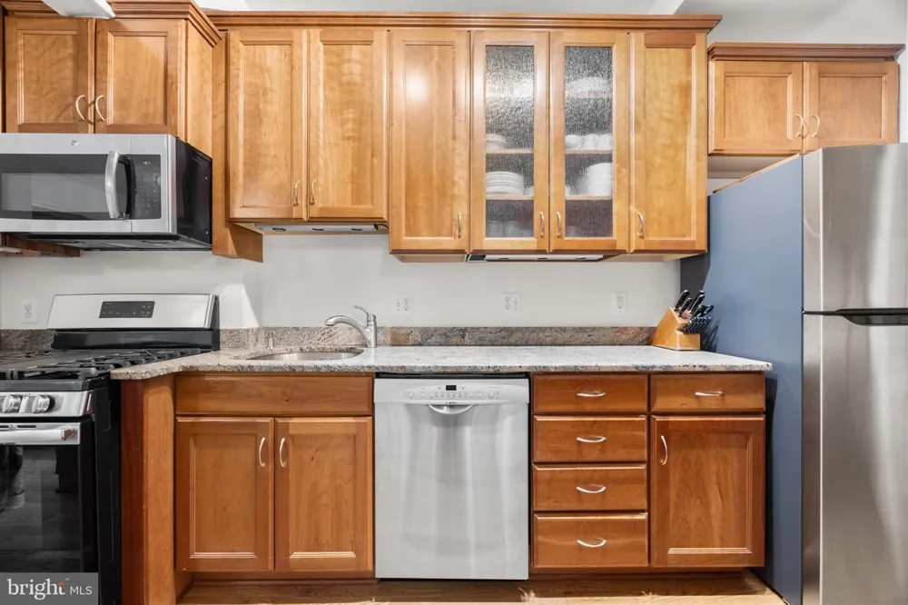 1930 37TH STREET NW Washington, DC 20007