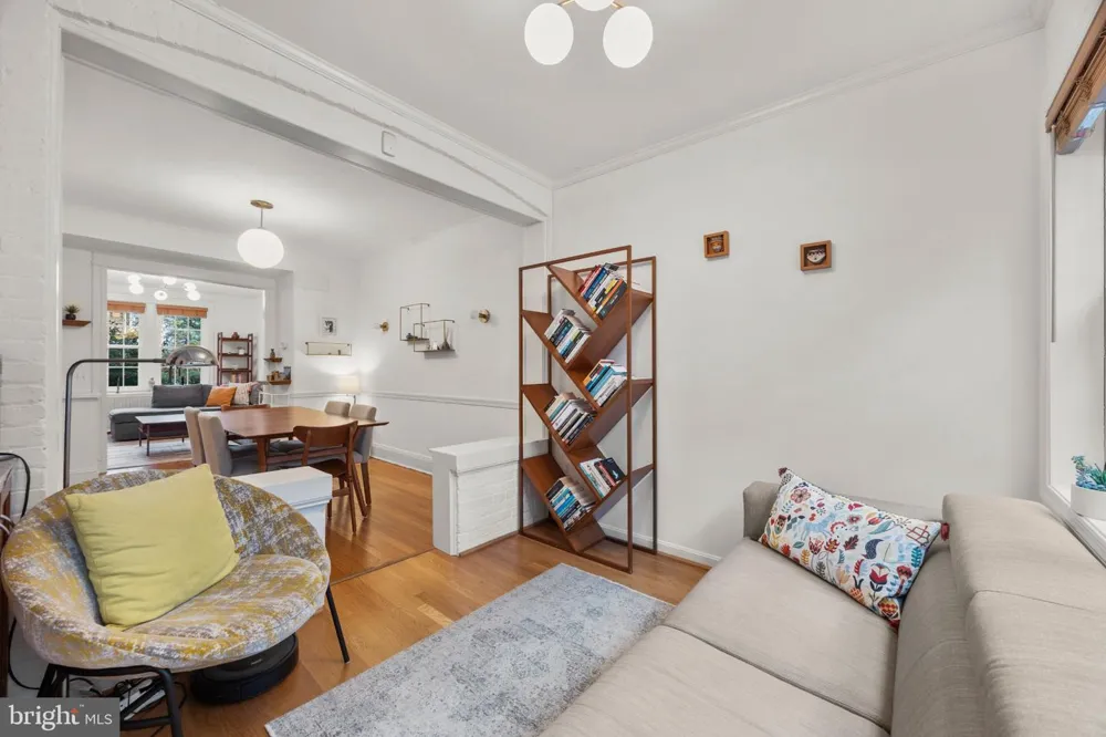 1930 37TH STREET NW Washington, DC 20007