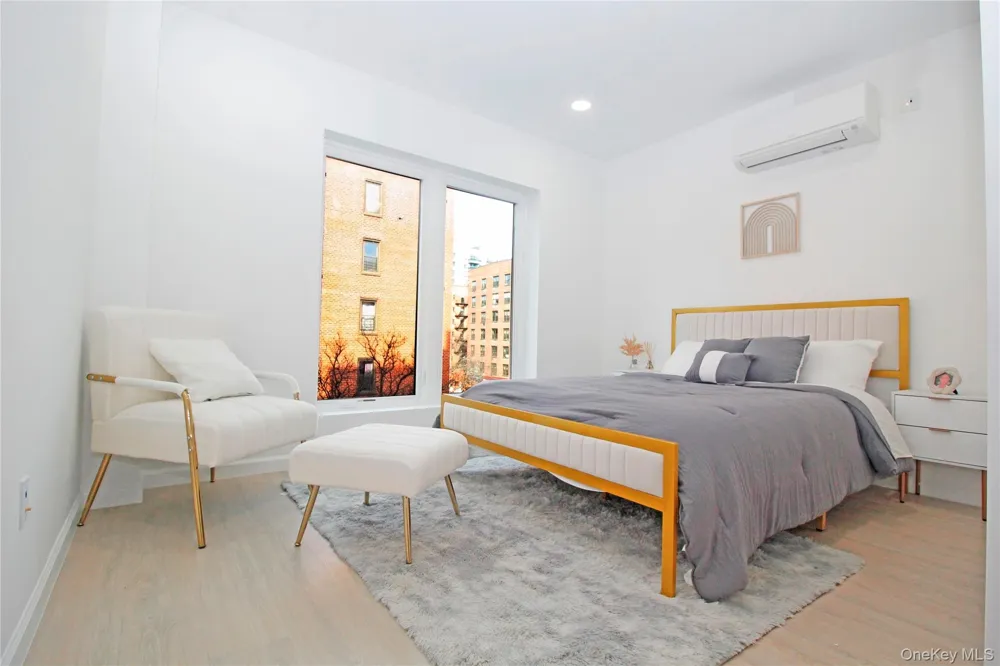 13450 Blossom Avenue #4C Flushing, NY 11355
