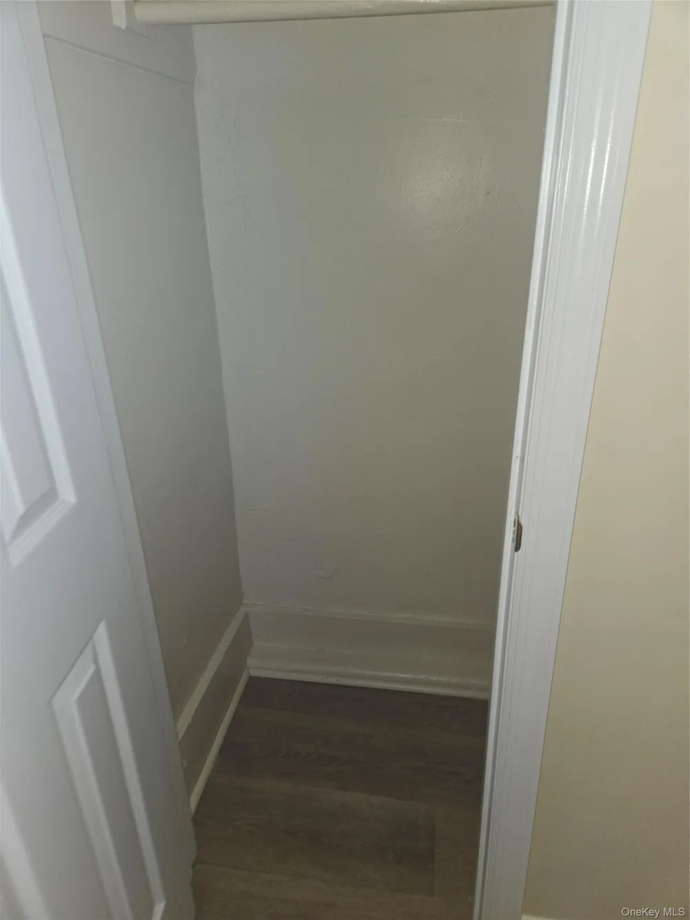 5801 Snyder Avenue #walk-out basement Brooklyn, NY 11203