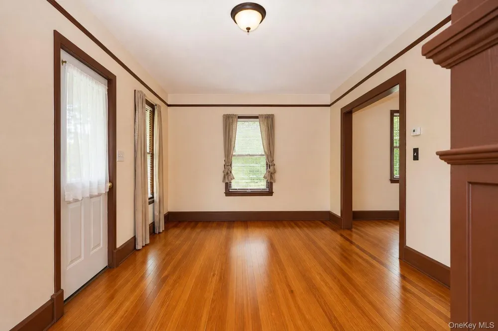 12 Old Turnpike Road Bloomingburg, NY 12721