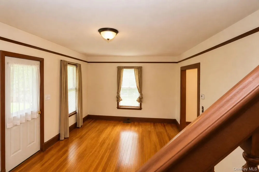12 Old Turnpike Road Bloomingburg, NY 12721