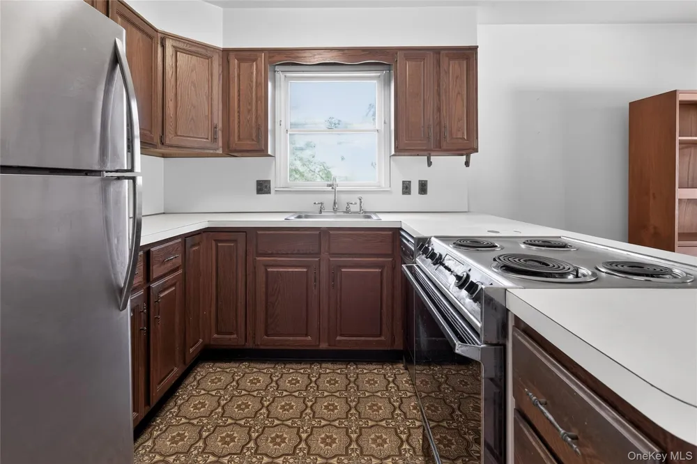 131 Frank Avenue Mamaroneck, NY 10543