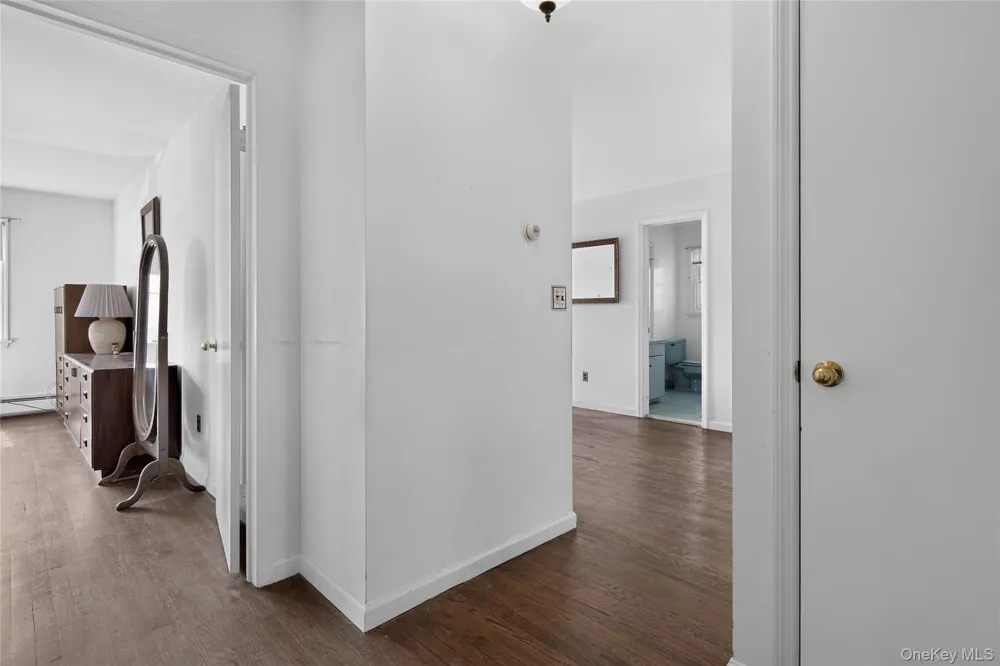 131 Frank Avenue Mamaroneck, NY 10543