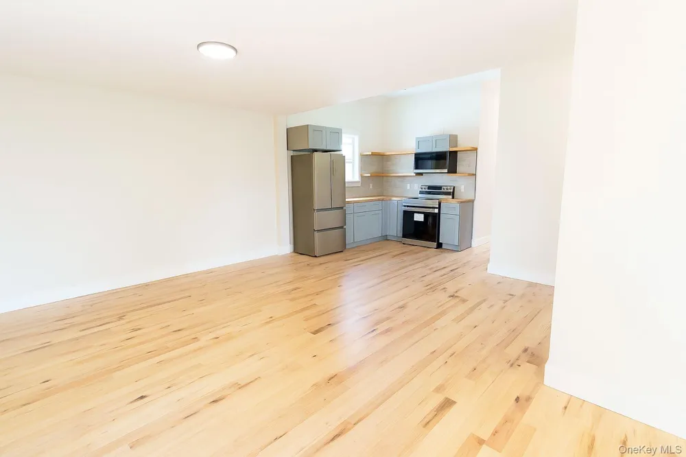 328 Columbia Street #1 Hudson, NY 12534