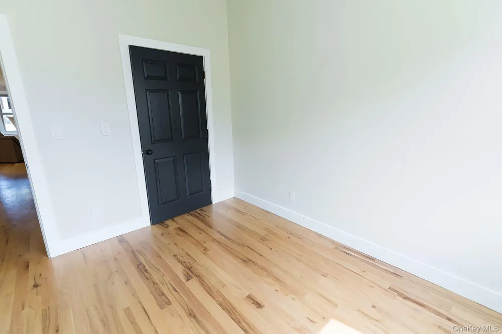 328 Columbia Street #1 Hudson, NY 12534