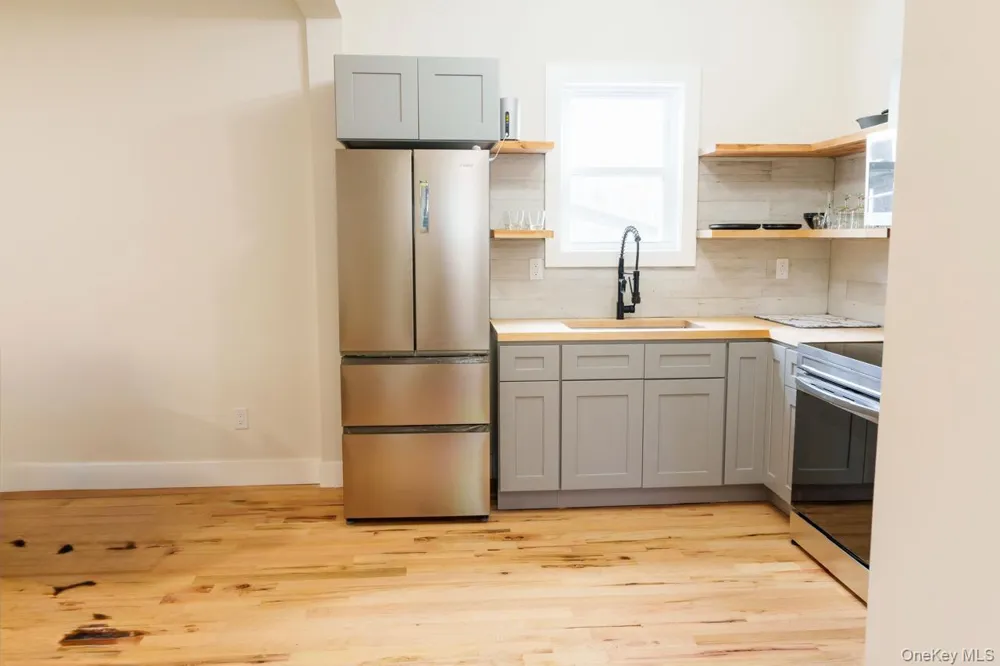 328 Columbia Street #1 Hudson, NY 12534