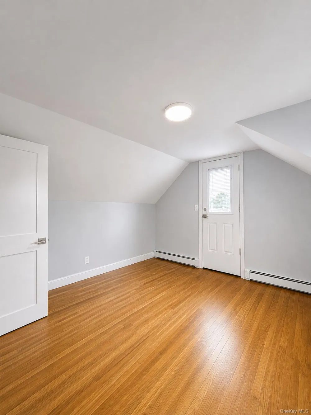 1 Iroquois Street E Massapequa, NY 11758