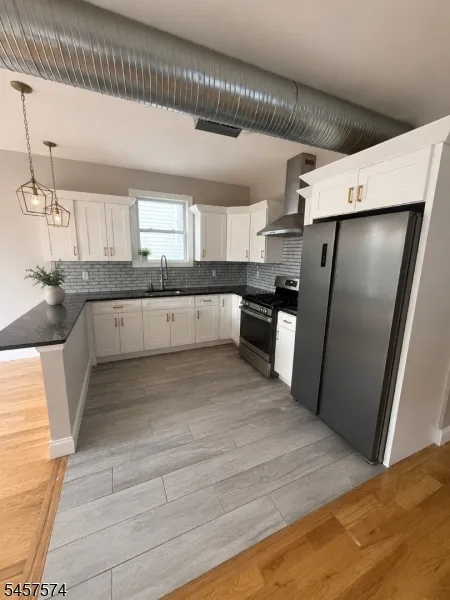 372 E 27th St #201 Unit 201