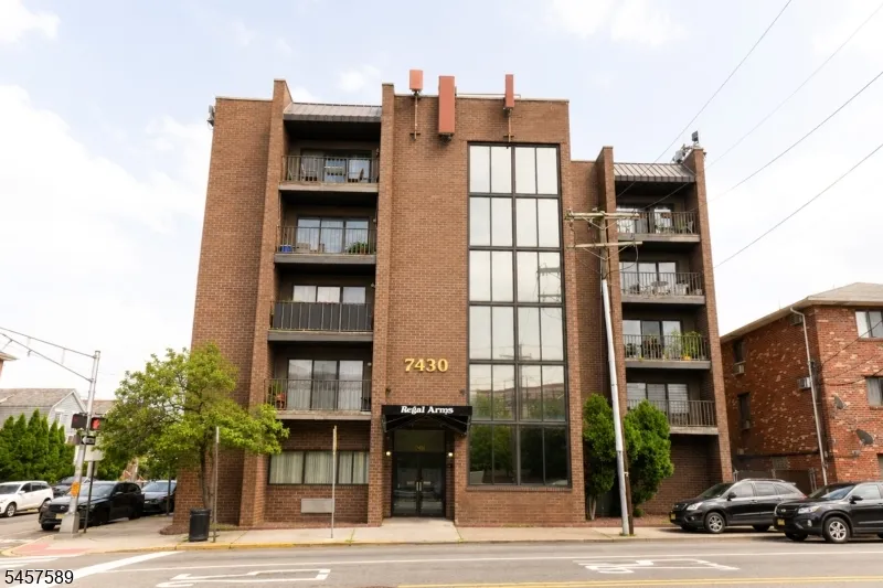 7430 Kennedy Blvd Unit 406 #406 Unit 406 North Bergen, NJ 07047