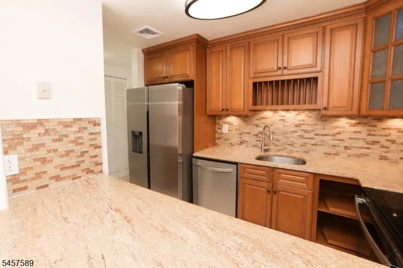 7430 Kennedy Blvd Unit 406 #406 Unit 406 North Bergen, NJ 07047