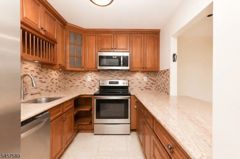 7430 Kennedy Blvd Unit 406 #406 Unit 406 North Bergen, NJ 07047