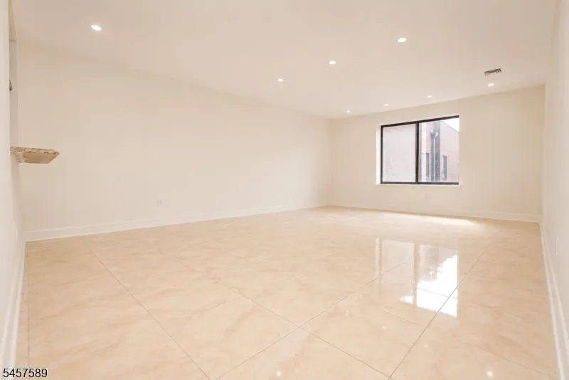 7430 Kennedy Blvd Unit 406 #406 Unit 406 North Bergen, NJ 07047