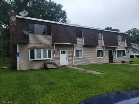 211 Lake Shore North #C Unit C