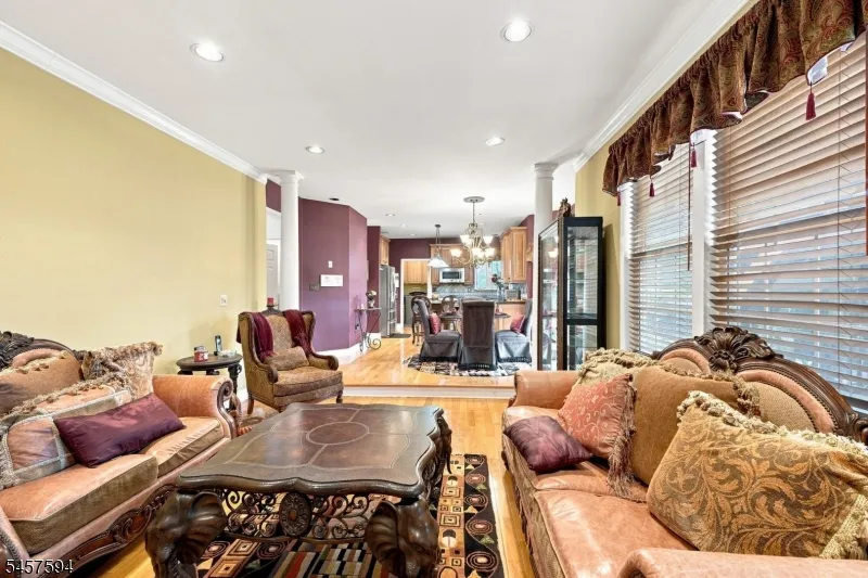 1002 Valerie Place Greenwich, NJ 08886