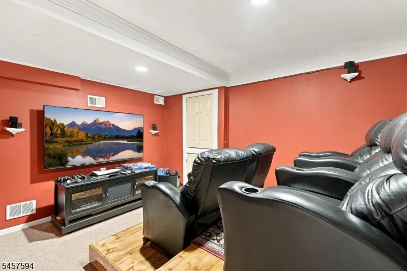 1002 Valerie Place Greenwich, NJ 08886