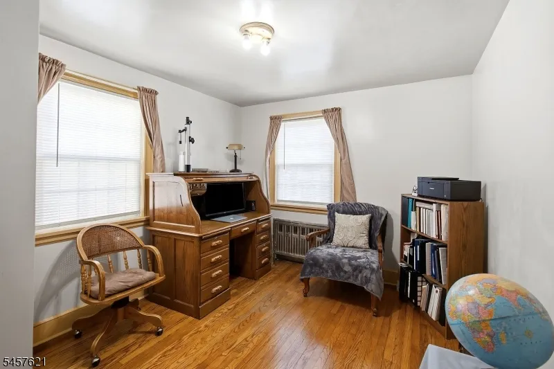 24 Cleveland Ave Newark City, NJ 07106