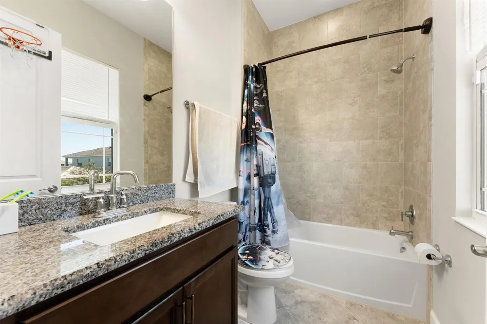 5446 MACOON WAY 