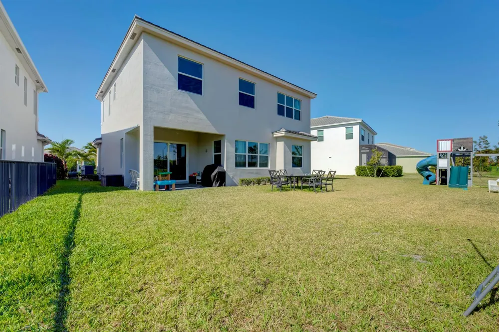 5446 MACOON WAY 