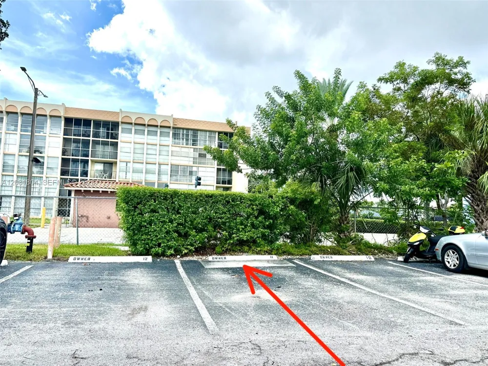 2101 Atlantic Shores Blvd #507 Hallandale Beach, FL 33009