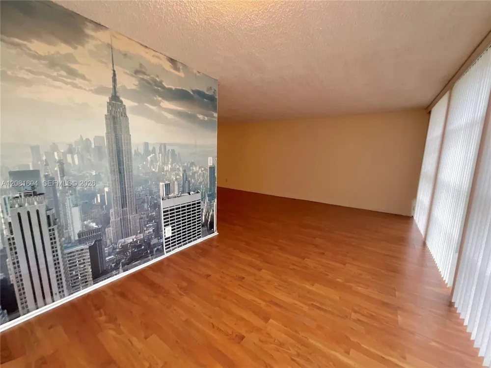 2101 Atlantic Shores Blvd #507 Hallandale Beach, FL 33009