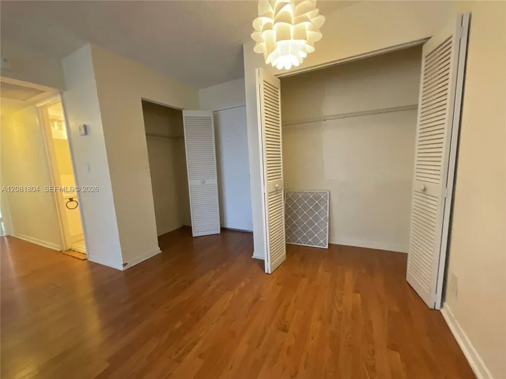 2101 Atlantic Shores Blvd #507 Hallandale Beach, FL 33009