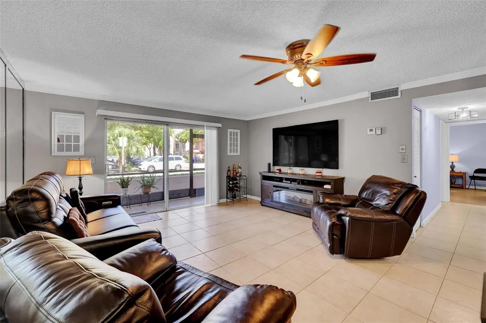 8260 SW 24th Street E #6112 North Lauderdale, FL 33068