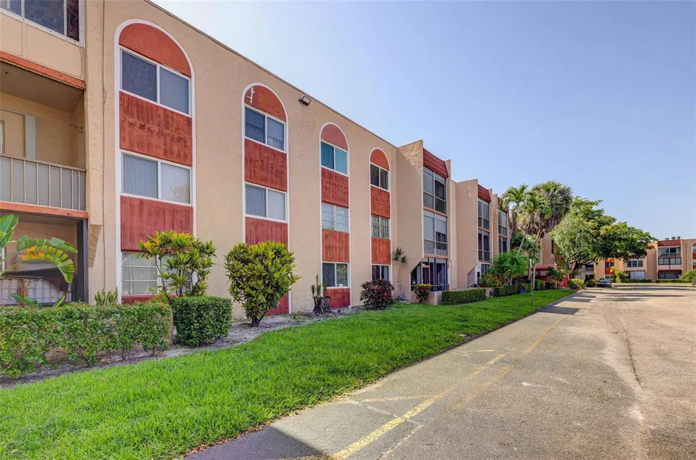8260 SW 24th Street E #6112 North Lauderdale, FL 33068