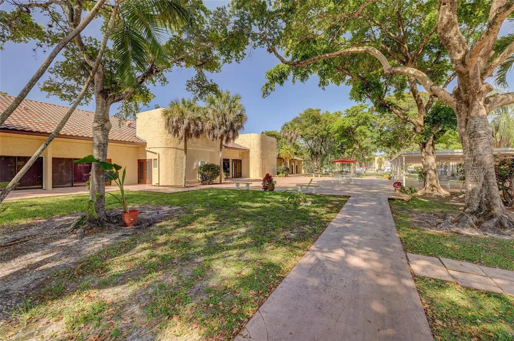 8260 SW 24th Street E #6112 North Lauderdale, FL 33068