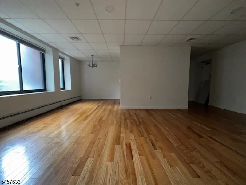 77 Prospect Ave Hackensack City, NJ 07601