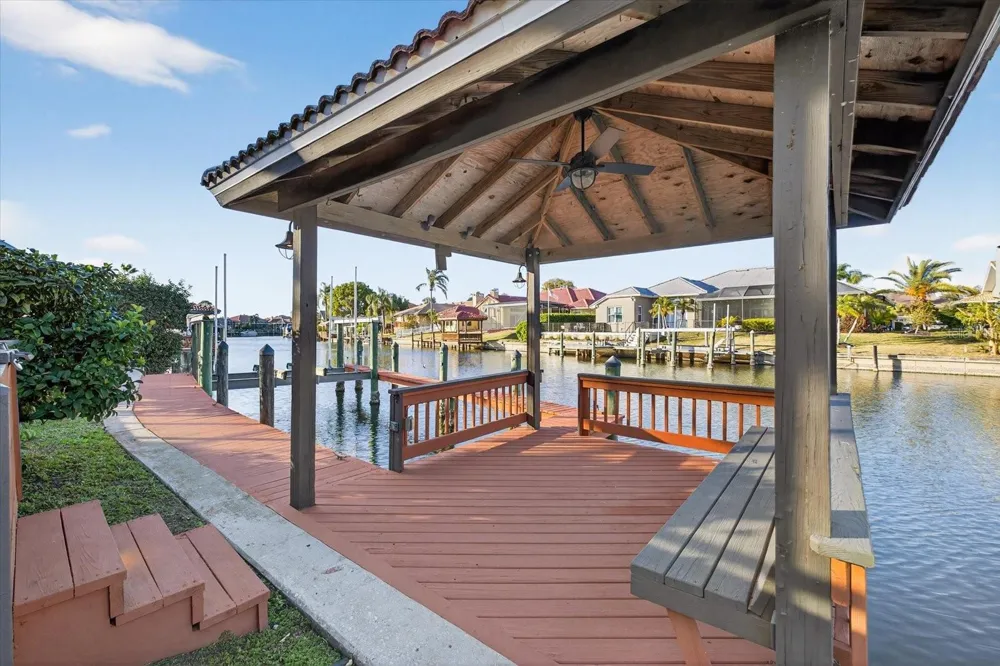 5510 E LONGBOAT BOULEVARD Tampa, FL 33615