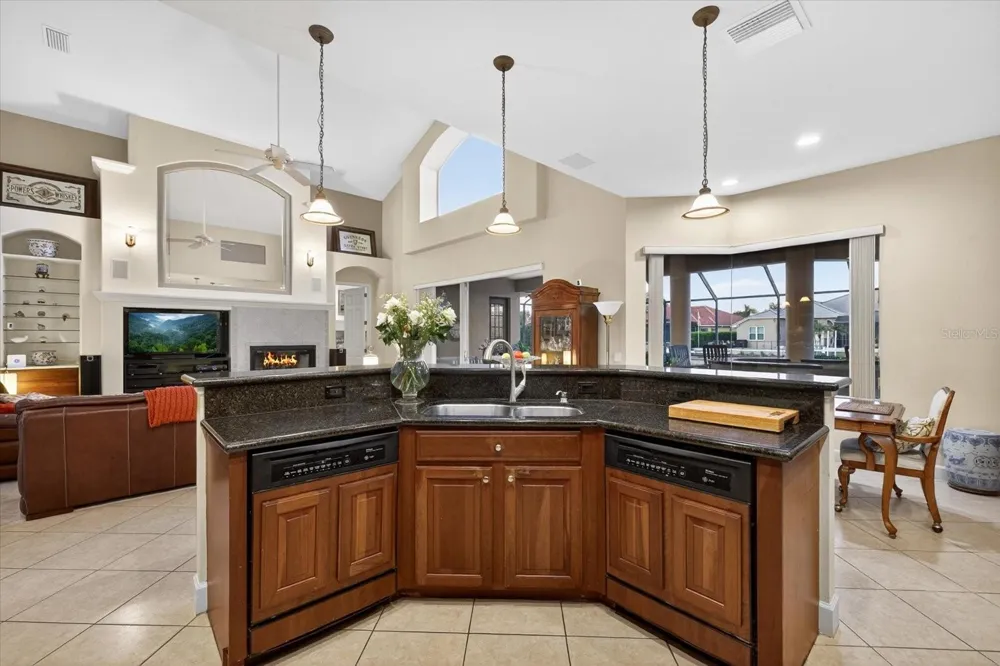 5510 E LONGBOAT BOULEVARD Tampa, FL 33615