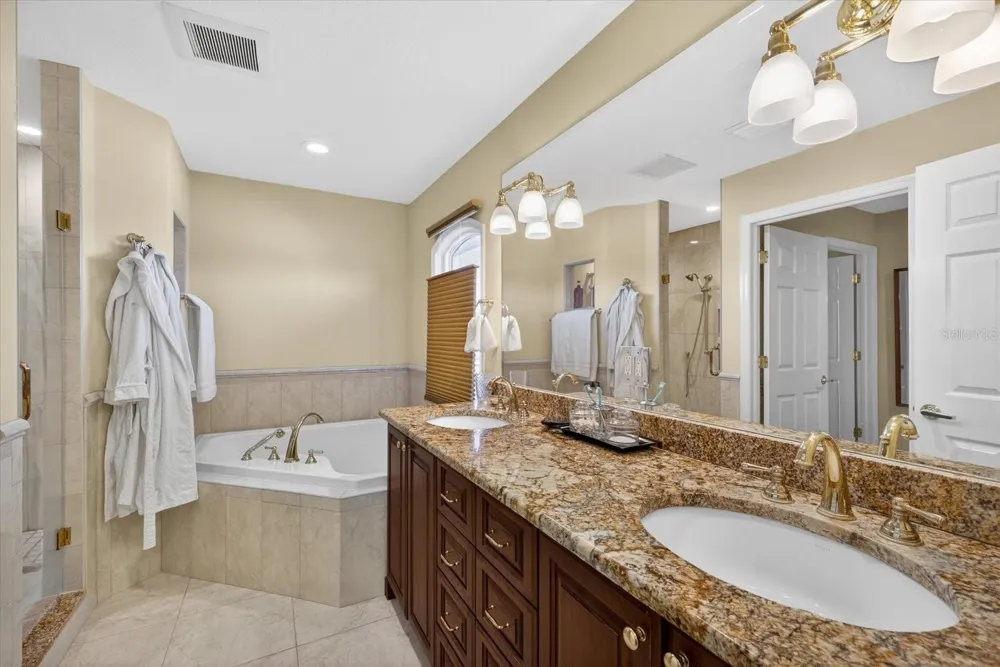 5510 E LONGBOAT BOULEVARD Tampa, FL 33615
