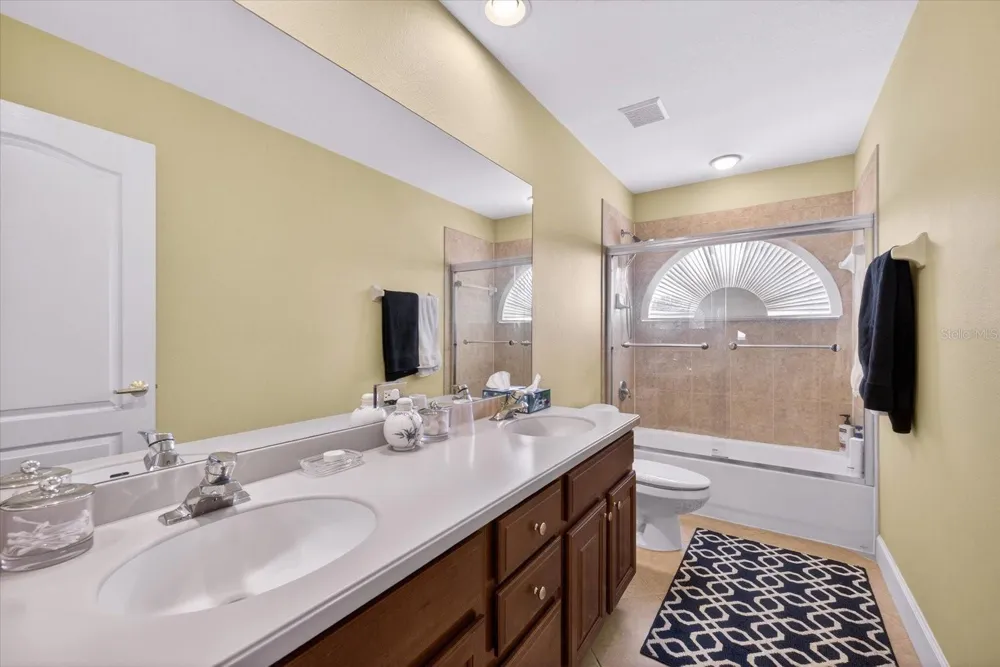 5510 E LONGBOAT BOULEVARD Tampa, FL 33615