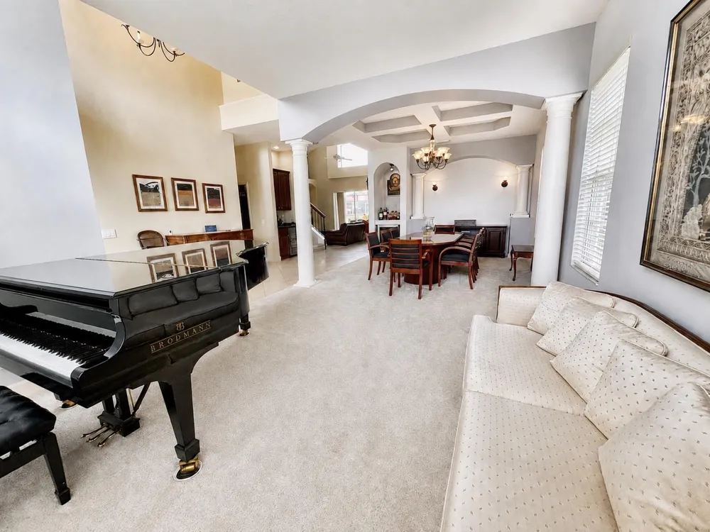 5510 E LONGBOAT BOULEVARD Tampa, FL 33615