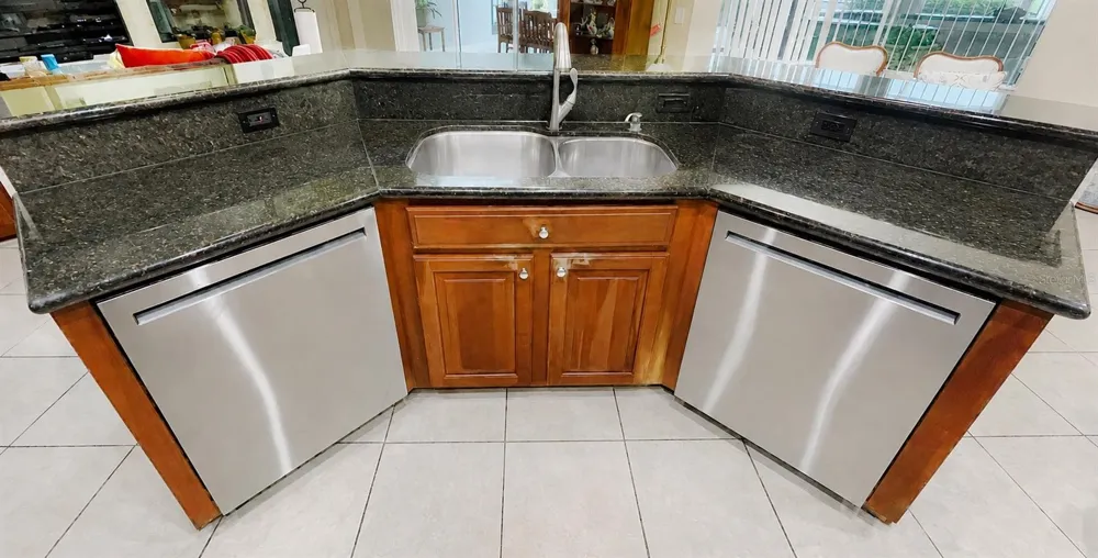 5510 E LONGBOAT BOULEVARD Tampa, FL 33615