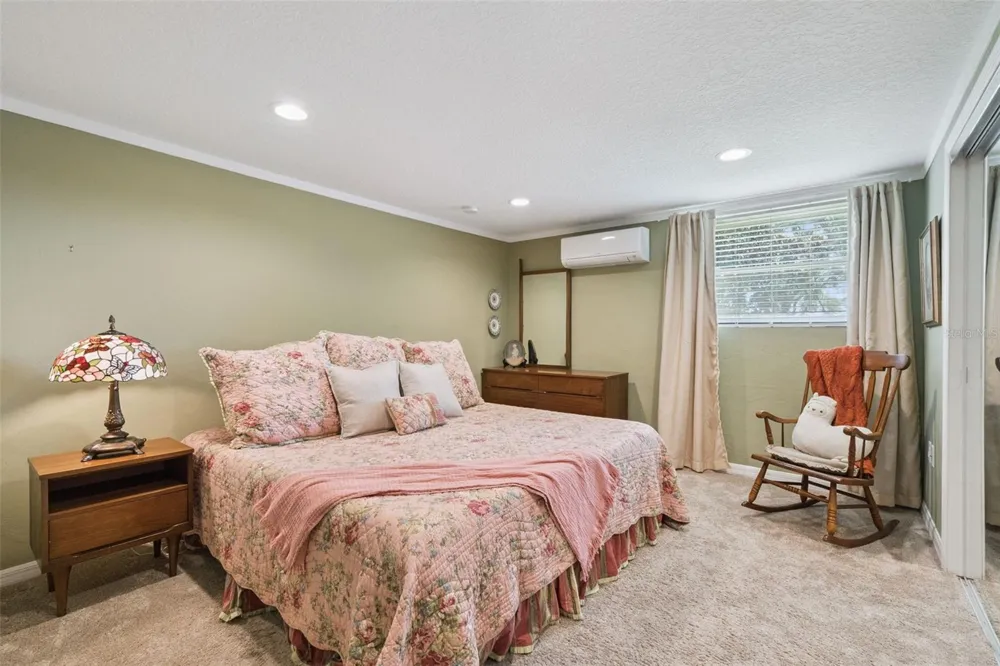 2422 TOPPING PLACE Eustis, FL 32726