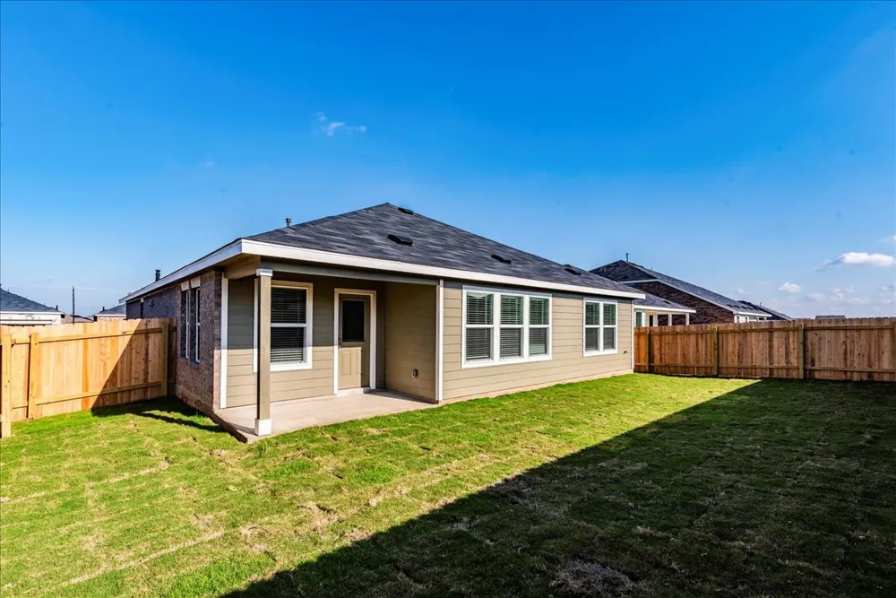 156 Alamito Avenue Kyle, TX 78640