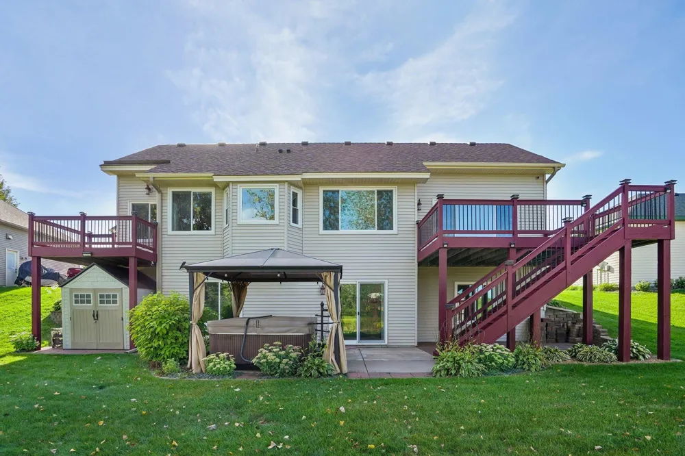 22865 Zion Parkway NW Oak Grove, MN 55005