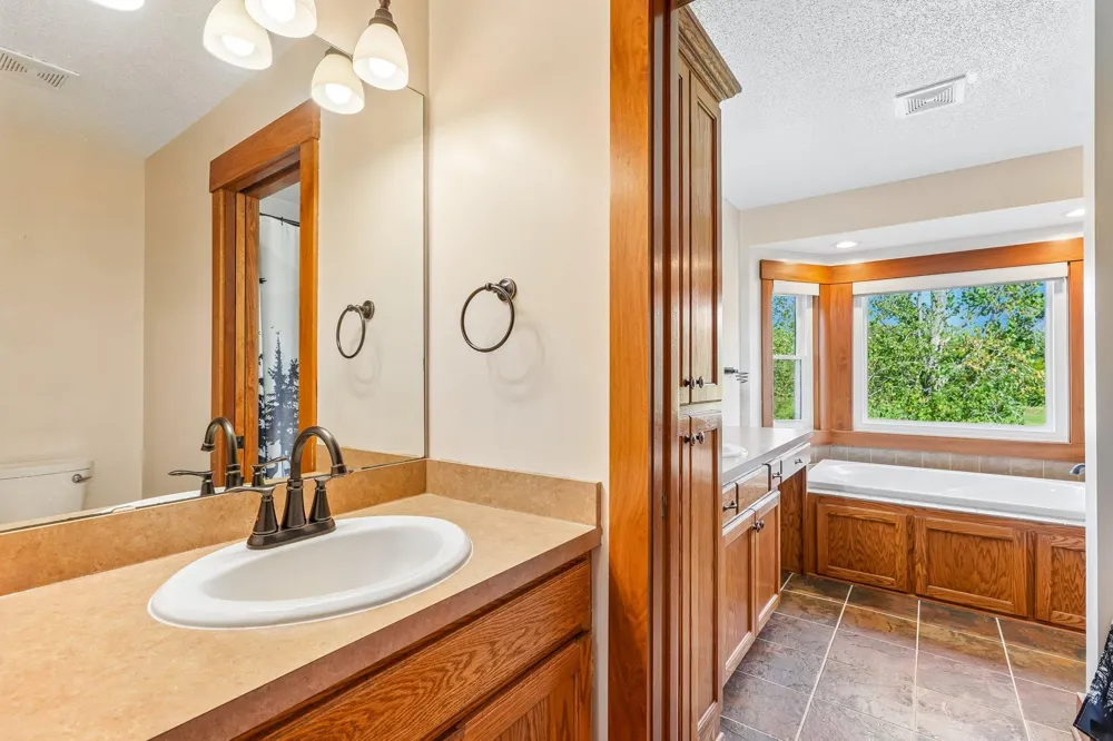 22865 Zion Parkway NW Oak Grove, MN 55005