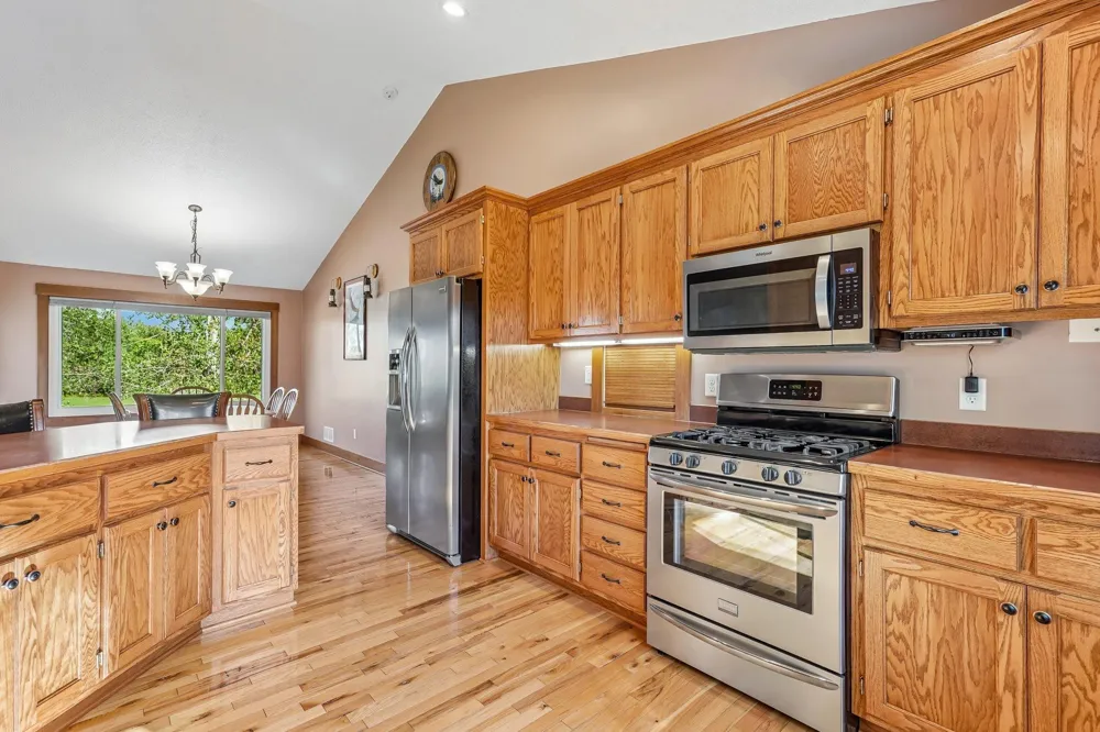 22865 Zion Parkway NW Oak Grove, MN 55005