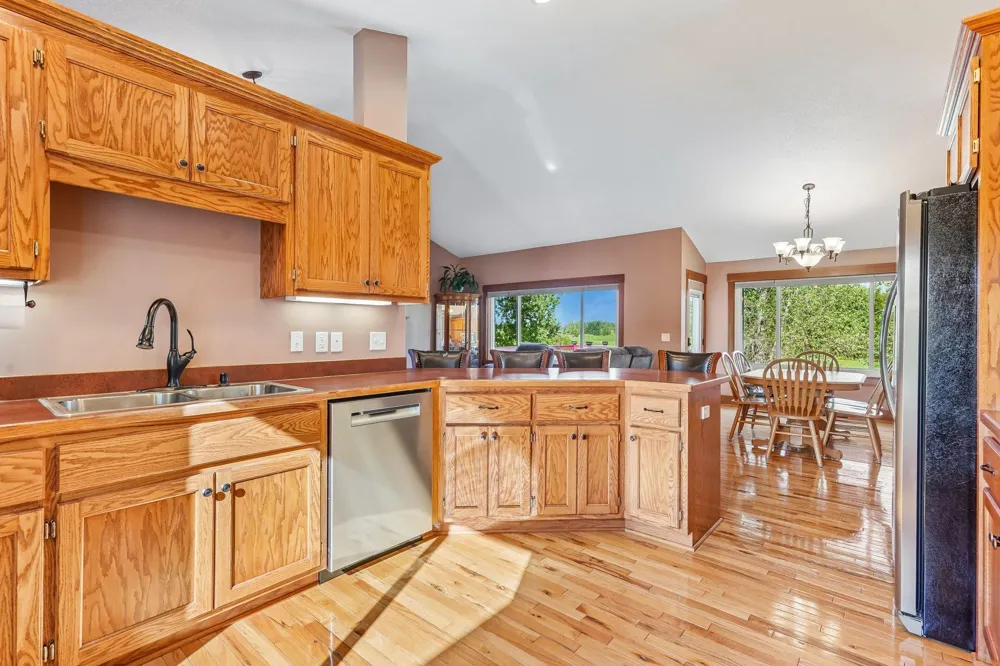 22865 Zion Parkway NW Oak Grove, MN 55005