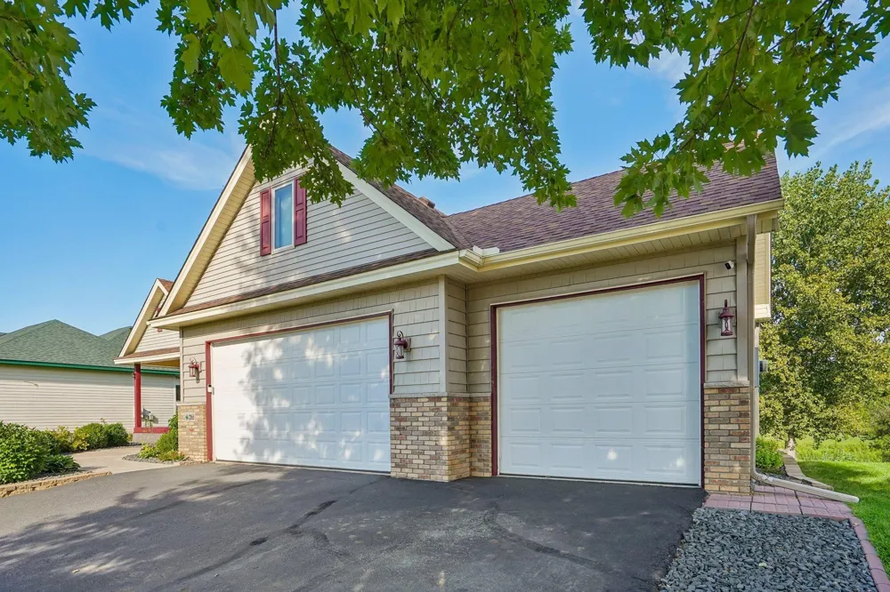22865 Zion Parkway NW Oak Grove, MN 55005