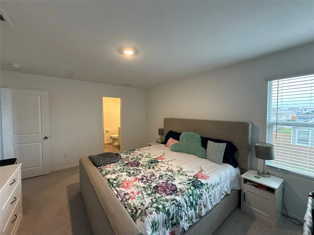 333 Cowpoke Drive Jarrell, TX 76537