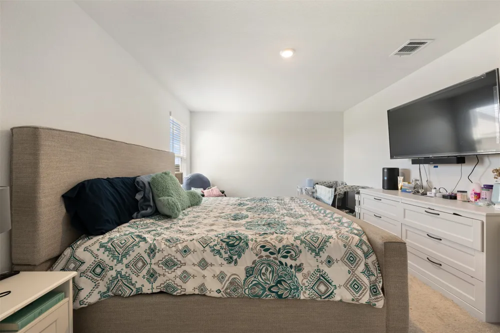 333 Cowpoke Drive Jarrell, TX 76537