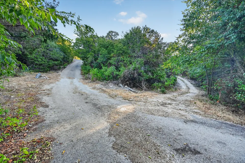 9605 Eagles Nest Court Rio Vista, TX 76093